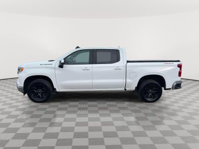2022 Chevrolet Silverado 1500 4WD Crew Cab Standard Bed LT