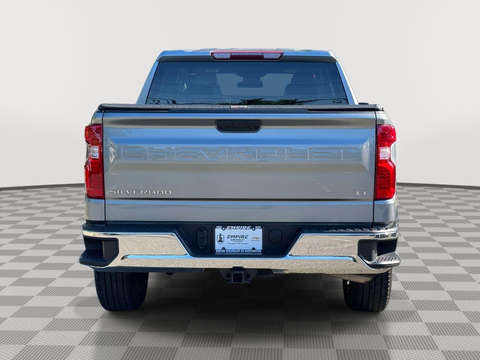 2023 Chevrolet Silverado 1500 4WD Crew Cab Short Bed LT with 2FL