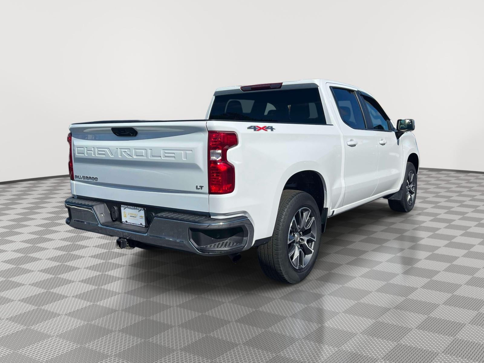 2024 Chevrolet Silverado 1500 4WD Crew Cab Short Bed LT with 2FL