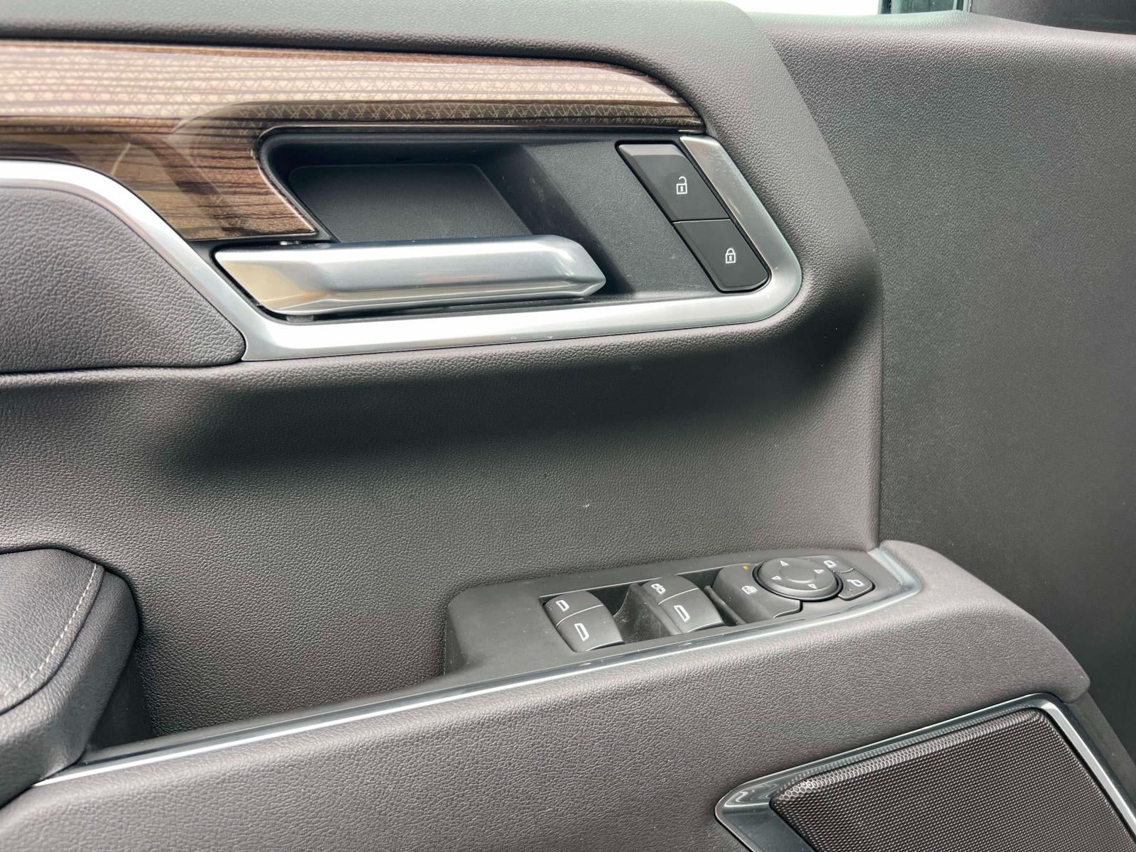 2026 Chevrolet Silverado 1500 4WD Crew Cab Short Bed LT with 2FL