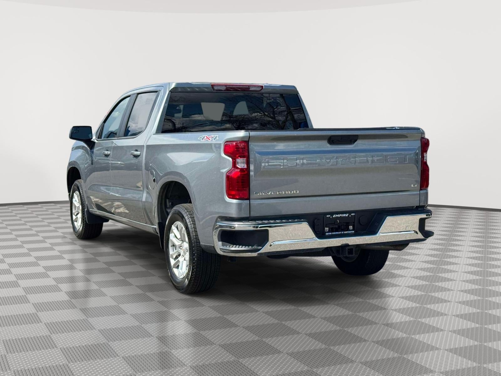 2026 Chevrolet Silverado 1500 4WD Crew Cab Short Bed LT with 2FL