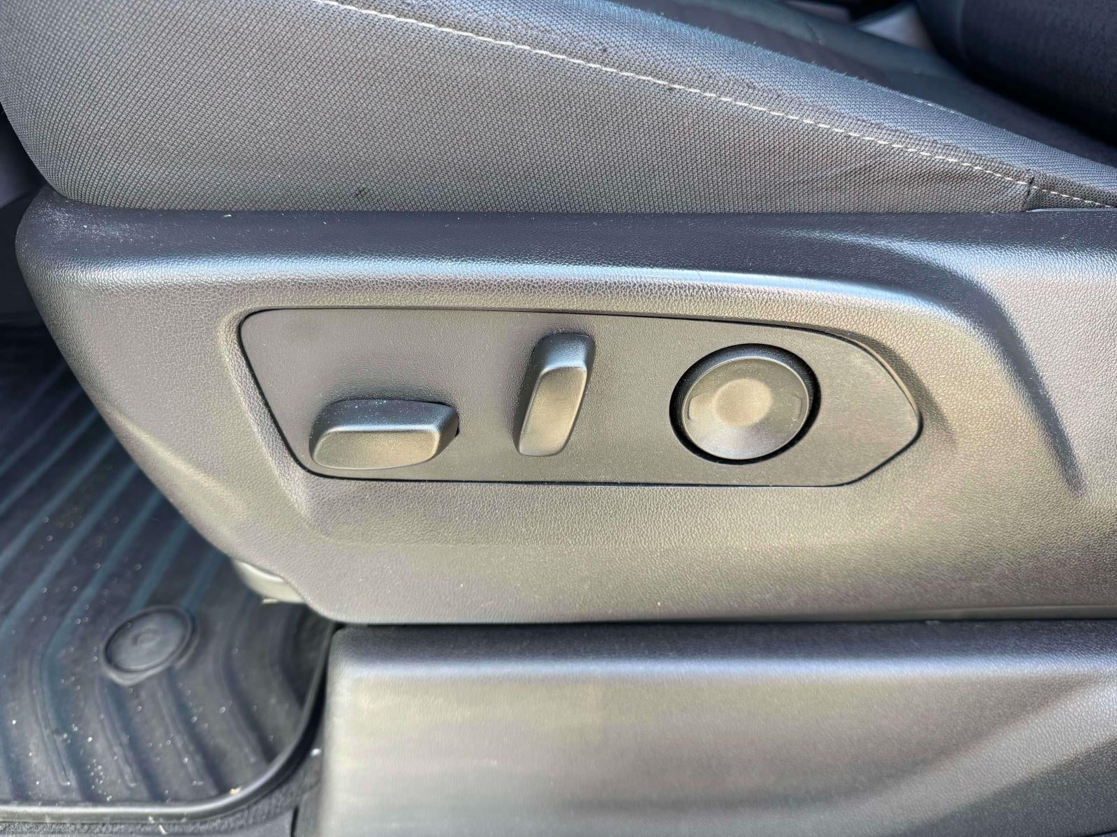 2026 Chevrolet Silverado 1500 4WD Crew Cab Short Bed LT with 2FL