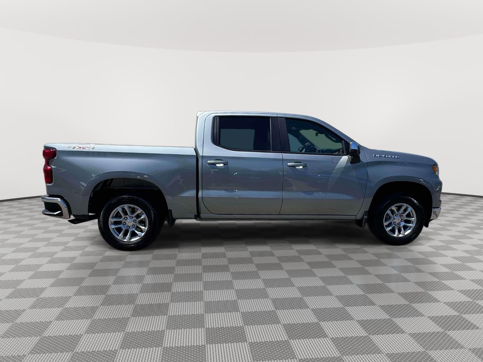 2026 Chevrolet Silverado 1500 4WD Crew Cab Short Bed LT with 2FL