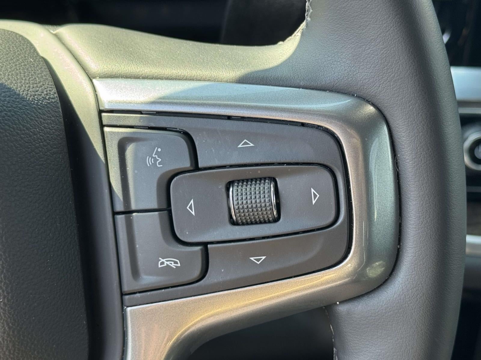 2026 Chevrolet Silverado 1500 4WD Crew Cab Short Bed LT with 2FL