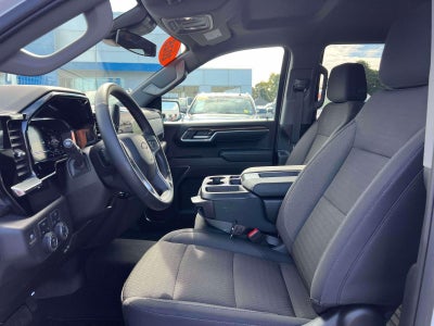 2025 Chevrolet Silverado 1500 4WD Crew Cab Short Bed LT with 2FL