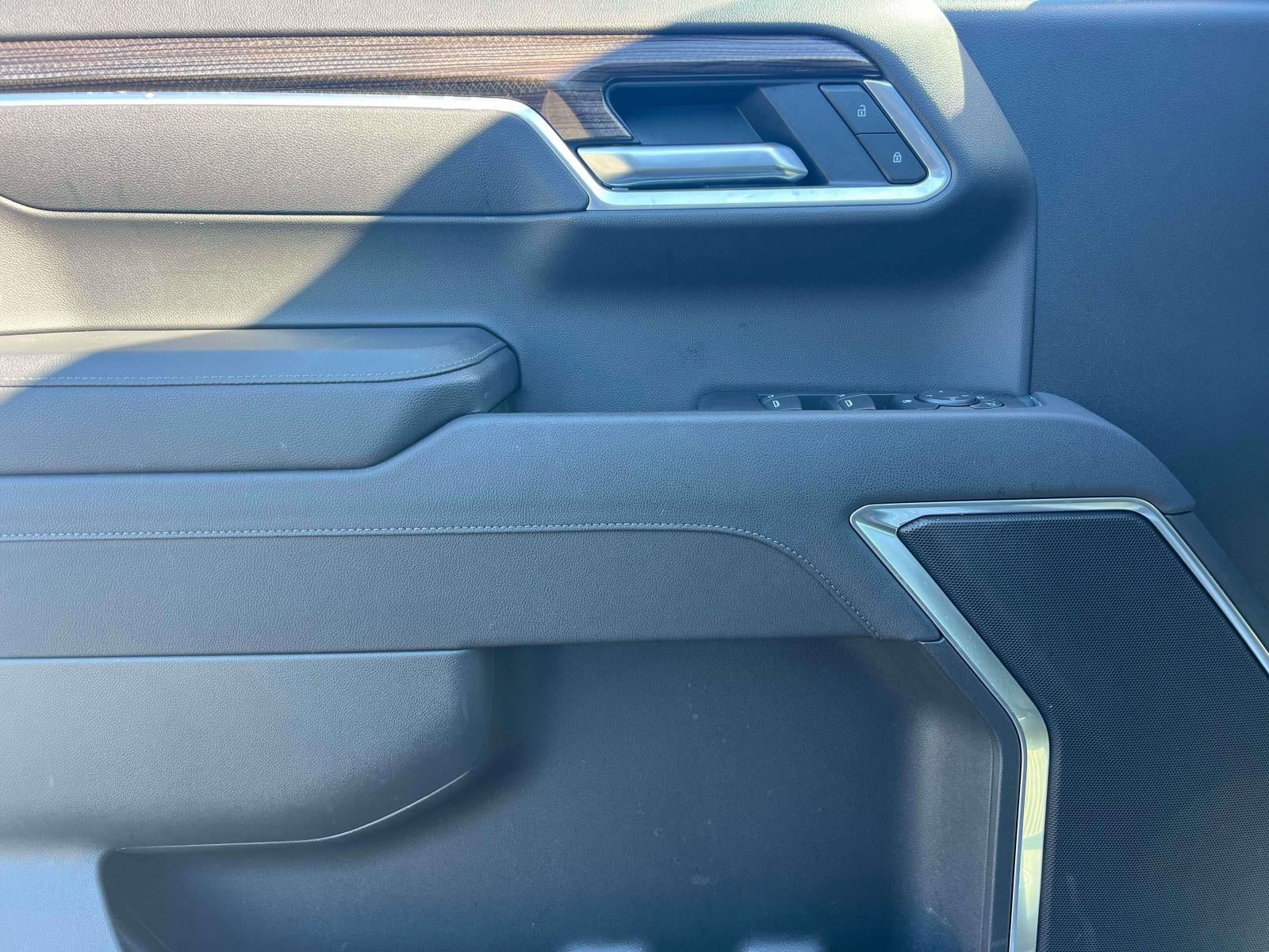 2026 Chevrolet Silverado 1500 4WD Crew Cab Short Bed LT with 2FL