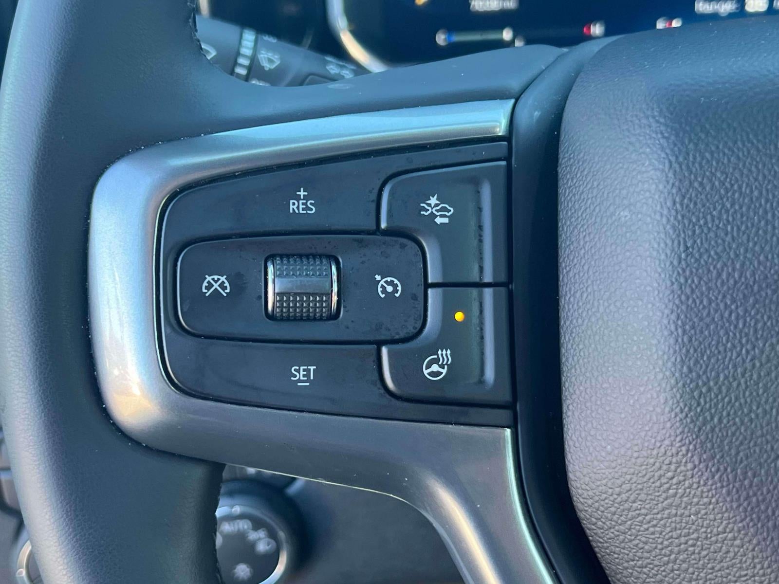 2026 Chevrolet Silverado 1500 4WD Crew Cab Short Bed LT with 2FL