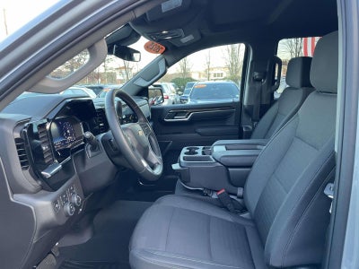 2025 Chevrolet Silverado 1500 4WD Crew Cab Short Bed LT with 2FL