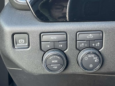 2025 Chevrolet Silverado 1500 4WD Crew Cab Short Bed LT with 2FL