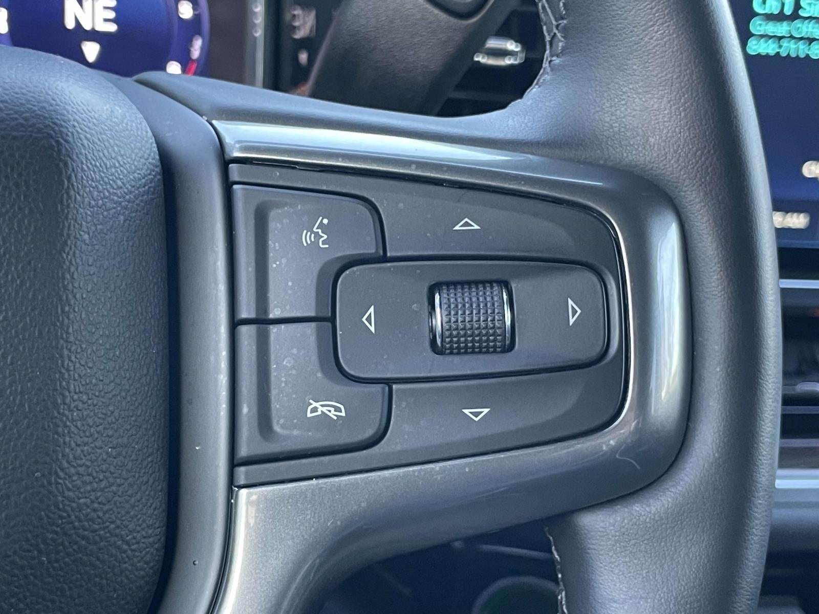 2025 Chevrolet Silverado 1500 4WD Crew Cab Short Bed LT with 2FL