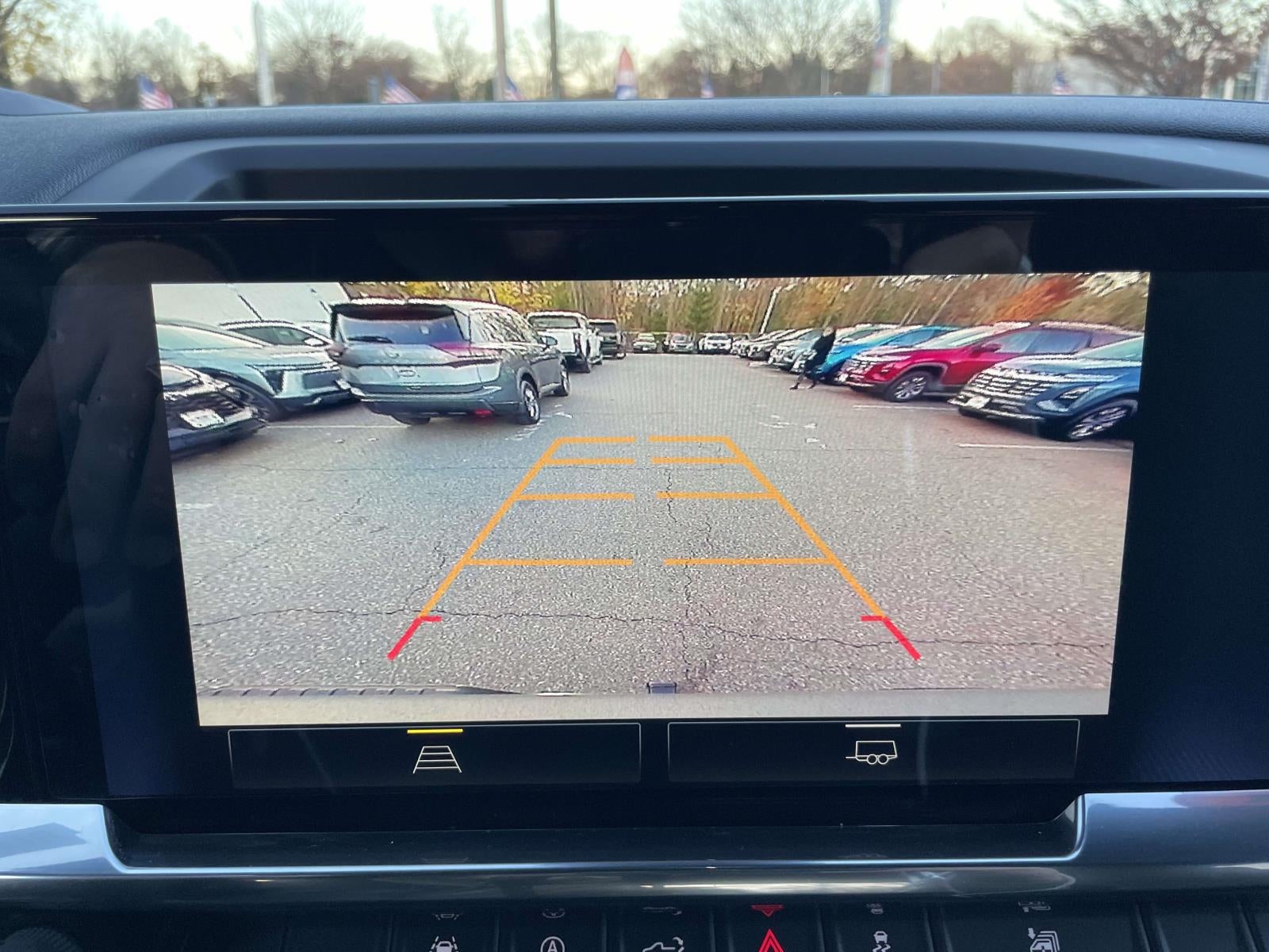 2025 Chevrolet Silverado 1500 4WD Crew Cab Short Bed LT with 2FL