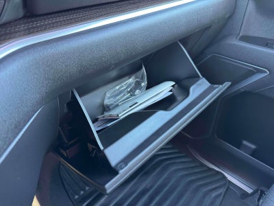 2026 Chevrolet Silverado 1500 4WD Crew Cab Short Bed LT with 2FL