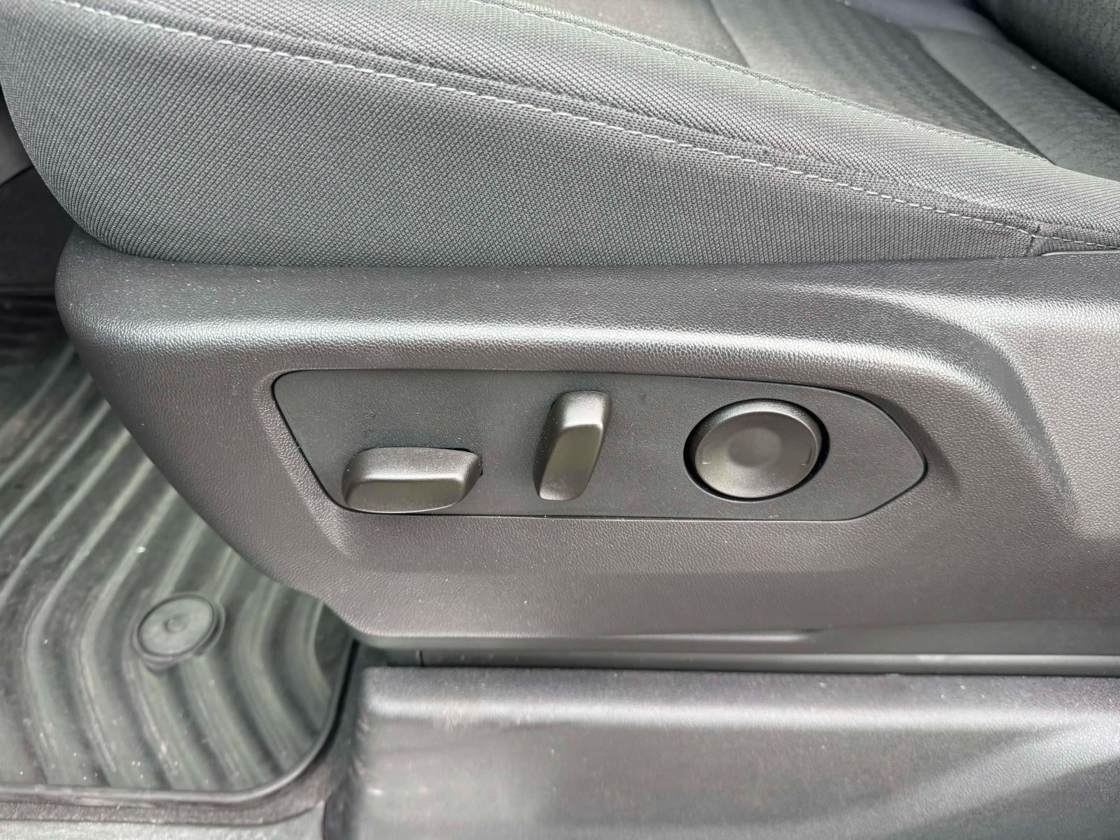 2026 Chevrolet Silverado 1500 4WD Crew Cab Short Bed LT with 2FL