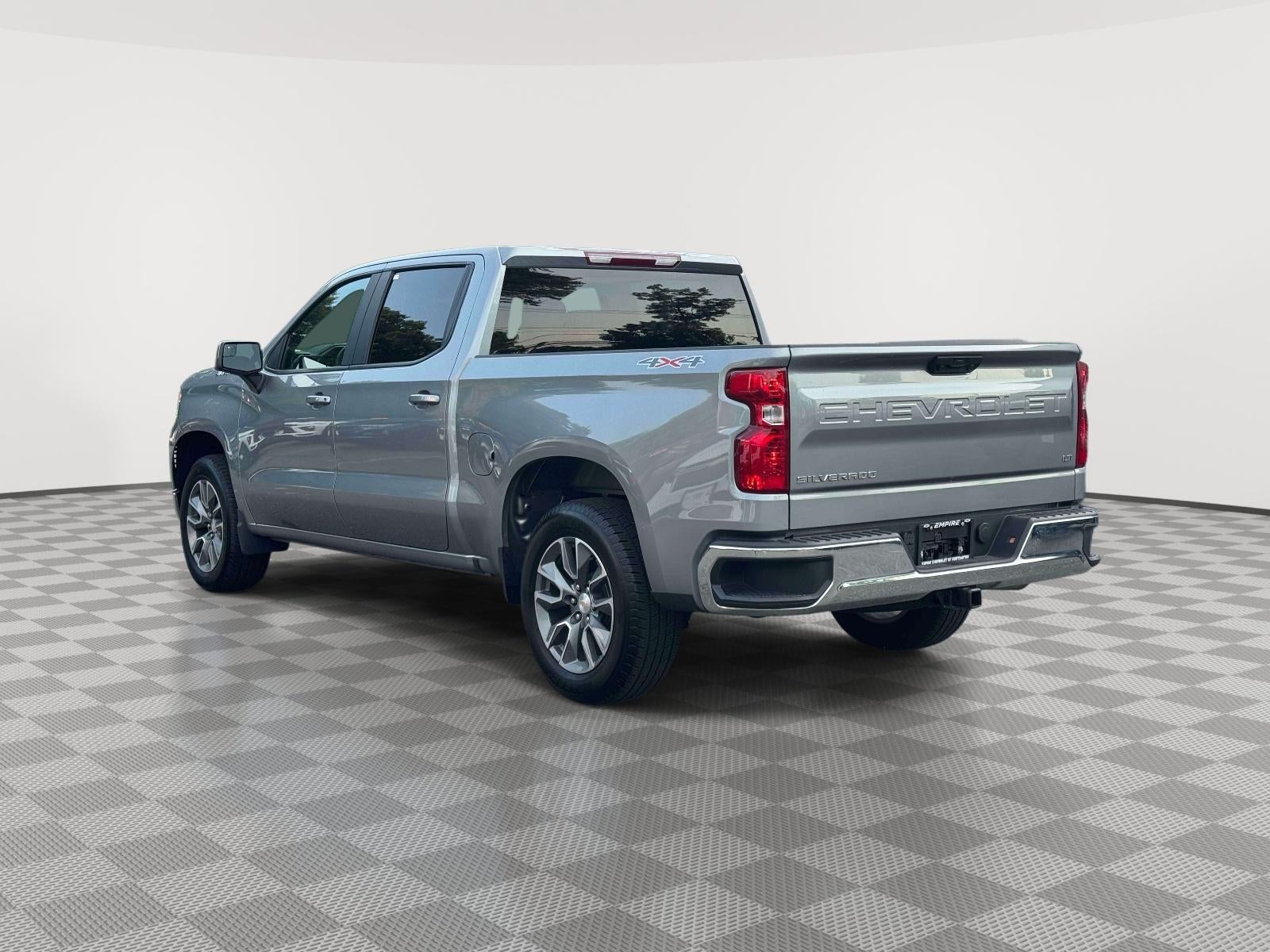 2026 Chevrolet Silverado 1500 4WD Crew Cab Short Bed LT with 2FL