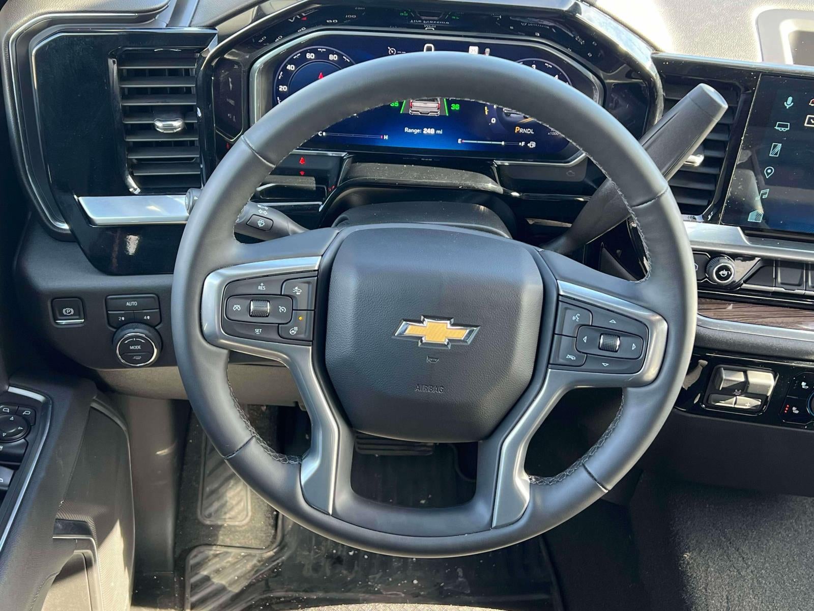 2026 Chevrolet Silverado 1500 4WD Crew Cab Short Bed LT with 2FL