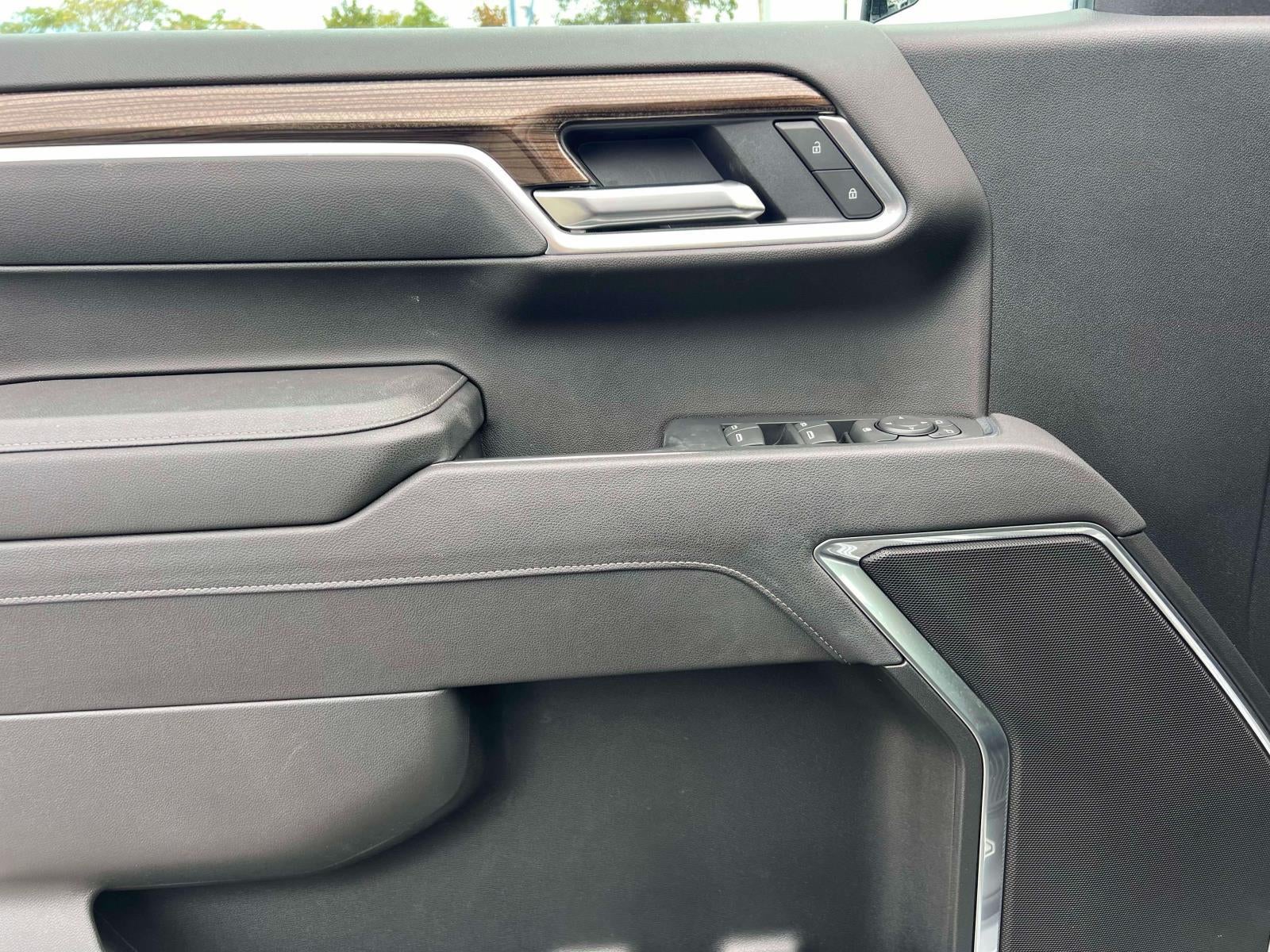 2025 Chevrolet Silverado 1500 4WD Crew Cab Short Bed LT with 2FL