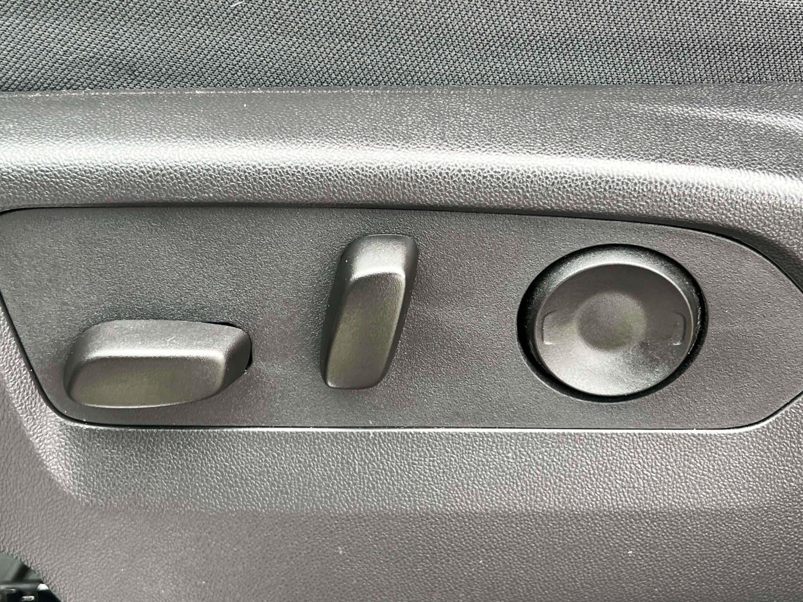 2025 Chevrolet Silverado 1500 4WD Crew Cab Short Bed LT with 2FL