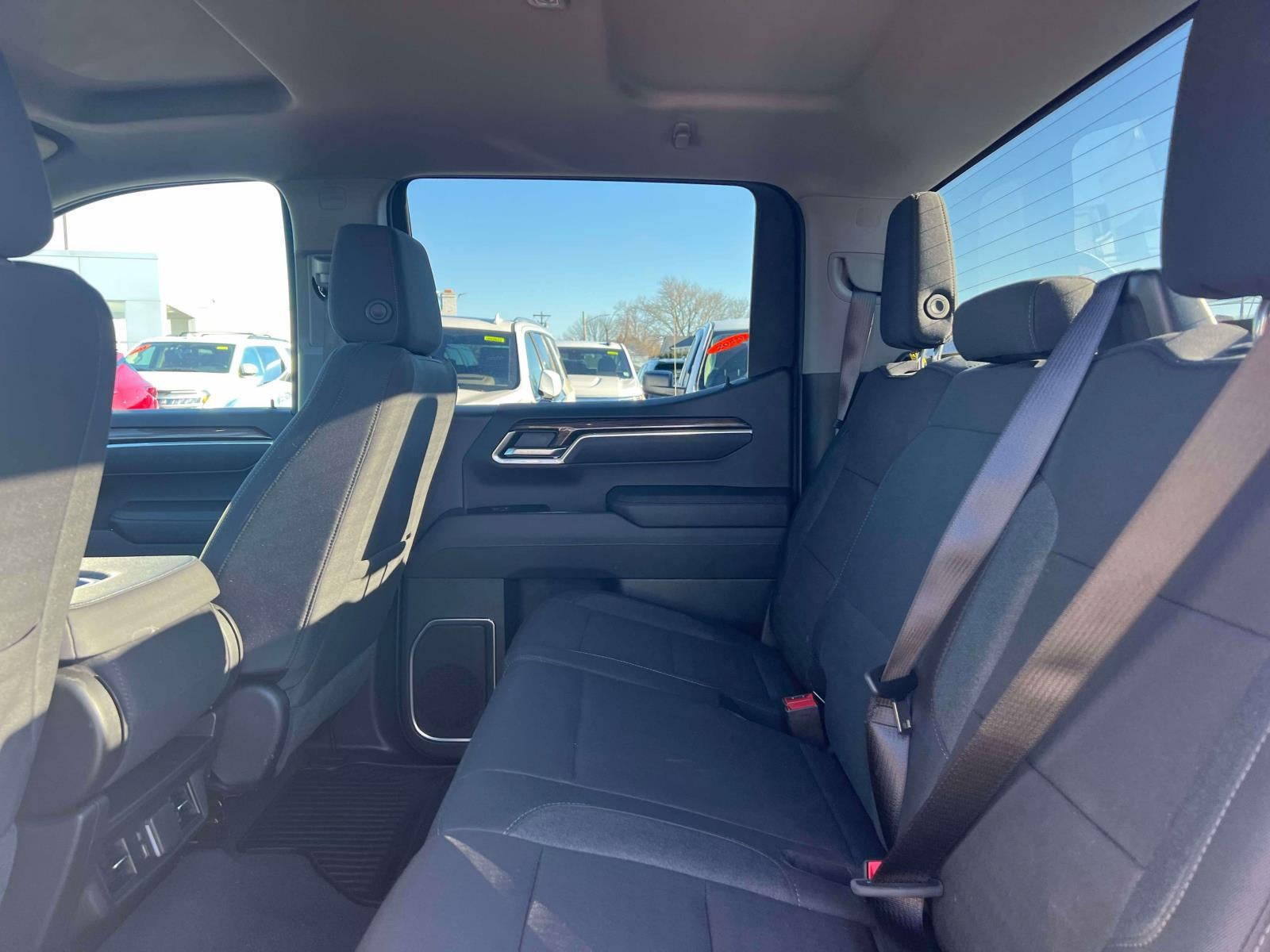 2026 Chevrolet Silverado 1500 4WD Crew Cab Short Bed LT with 2FL