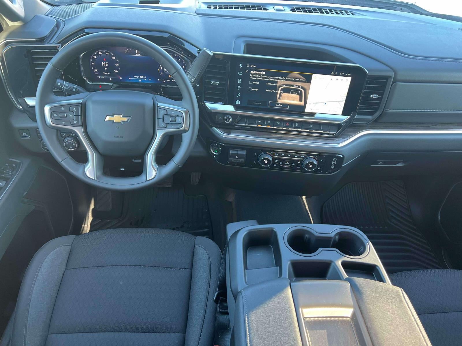 2026 Chevrolet Silverado 1500 4WD Crew Cab Short Bed LT with 2FL