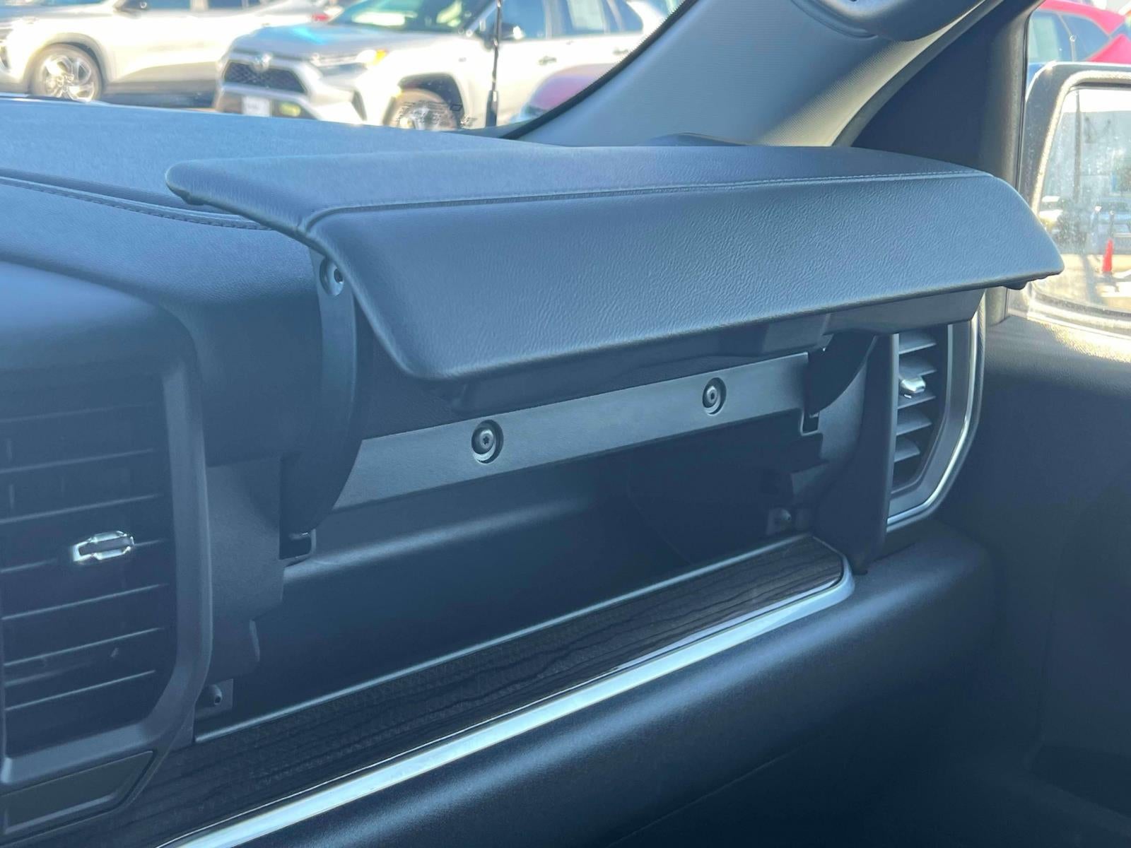 2026 Chevrolet Silverado 1500 4WD Crew Cab Short Bed LT with 2FL