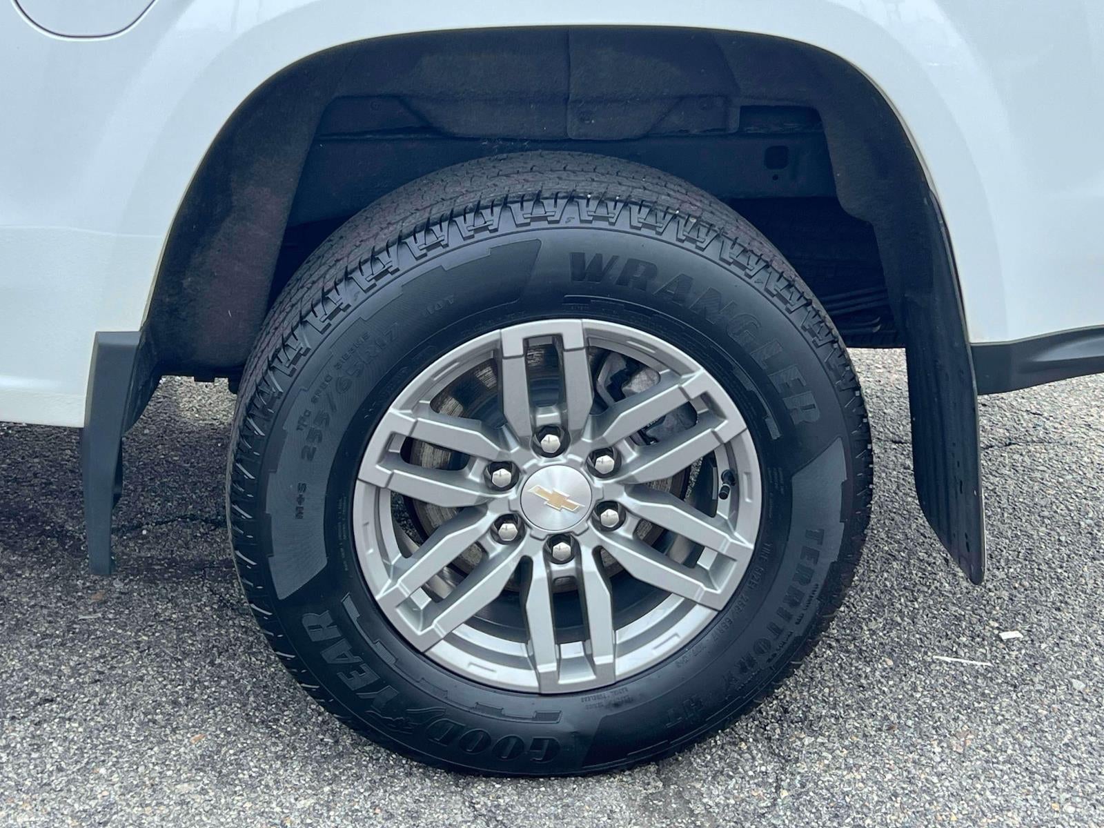 2023 Chevrolet Colorado 4WD Crew Cab Short Box LT