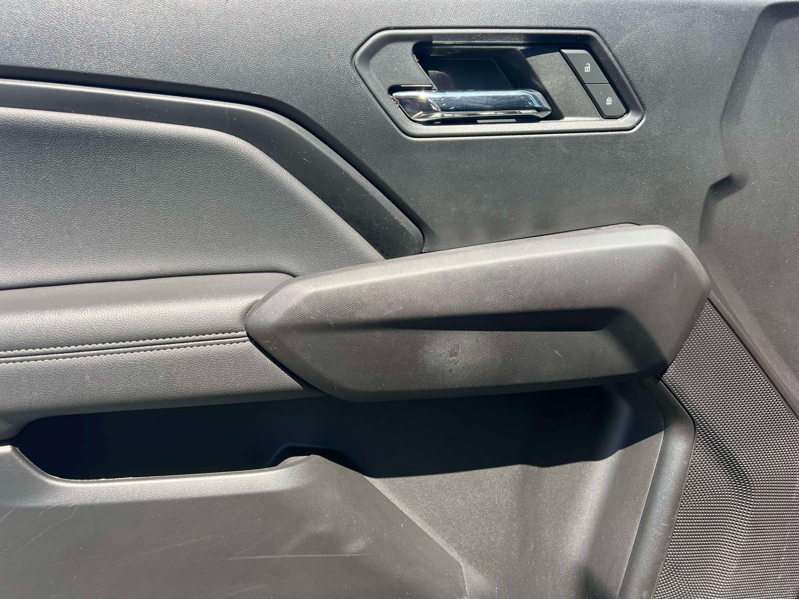 2023 Chevrolet Colorado 4WD Crew Cab Short Box LT