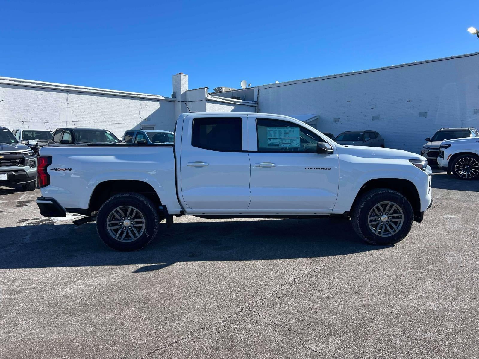 2026 Chevrolet Colorado LT, 4WD