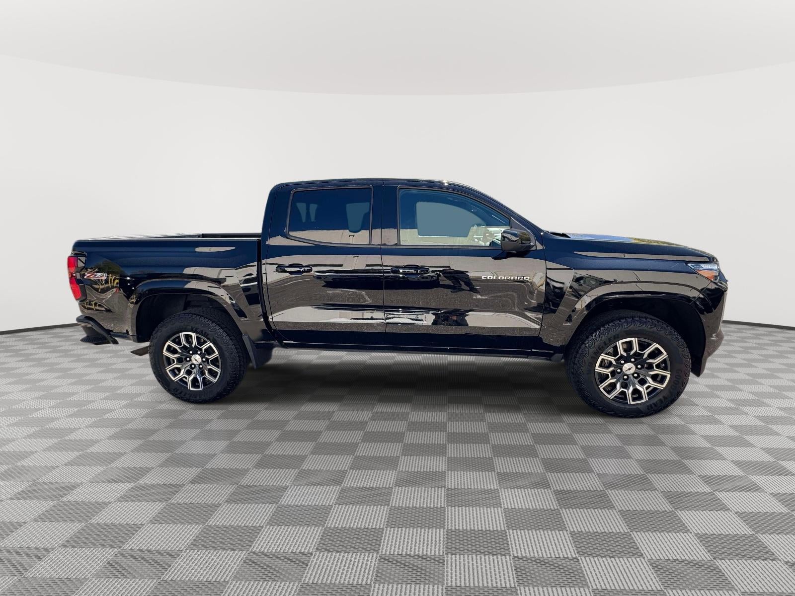 2023 Chevrolet Colorado 4WD Crew Cab Short Box Z71