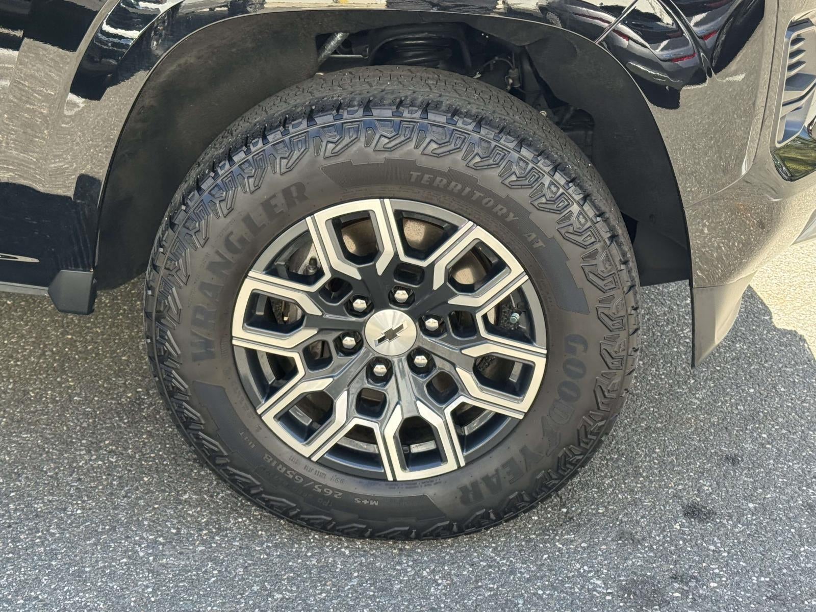 2023 Chevrolet Colorado 4WD Crew Cab Short Box Z71