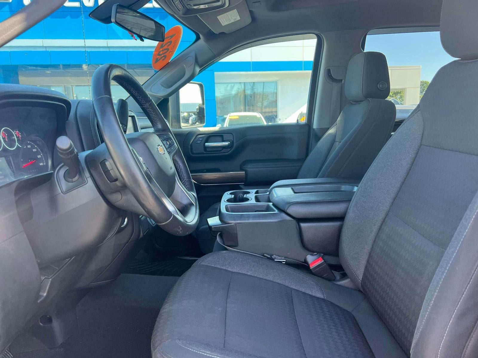 2021 Chevrolet Silverado 1500 4WD Crew Cab Short Bed LT with 2FL