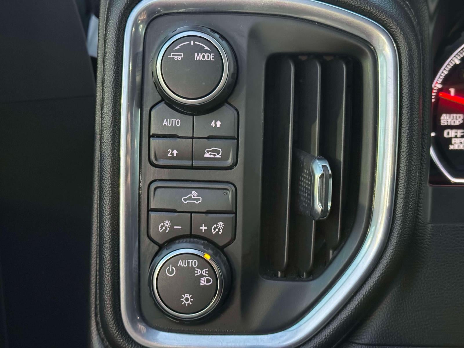 2022 Chevrolet Silverado 1500 LTD 4WD Crew Cab Short Bed LT with 2FL