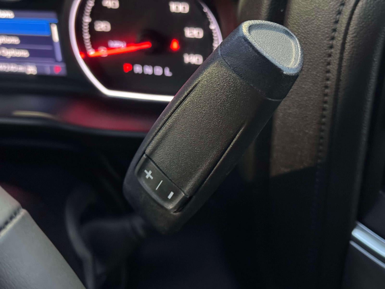 2022 Chevrolet Silverado 1500 LTD 4WD Crew Cab Short Bed LT with 2FL