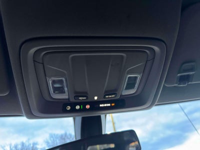 2022 Chevrolet Silverado 1500 LTD 4WD Crew Cab Short Bed LT with 2FL