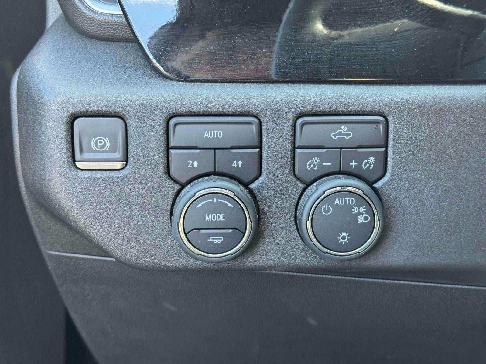 2023 Chevrolet Silverado 1500 4WD Double Cab Standard Bed LT