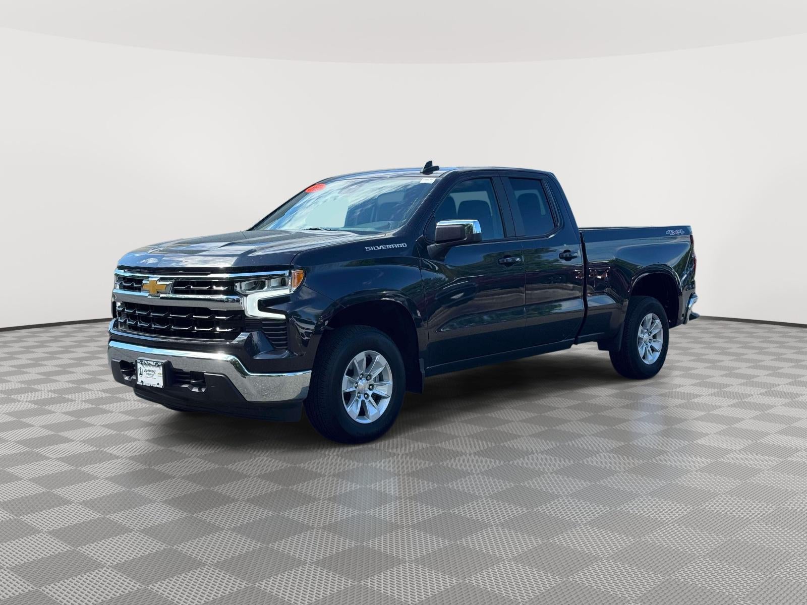 2023 Chevrolet Silverado 1500 4WD Double Cab Standard Bed LT