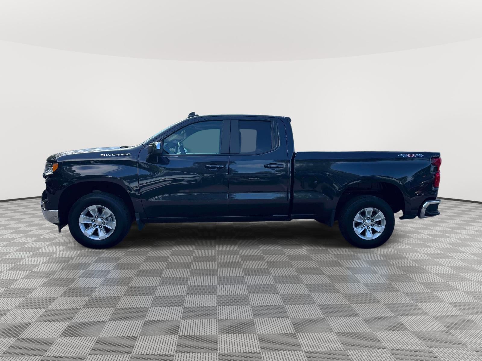 2023 Chevrolet Silverado 1500 4WD Double Cab Standard Bed LT