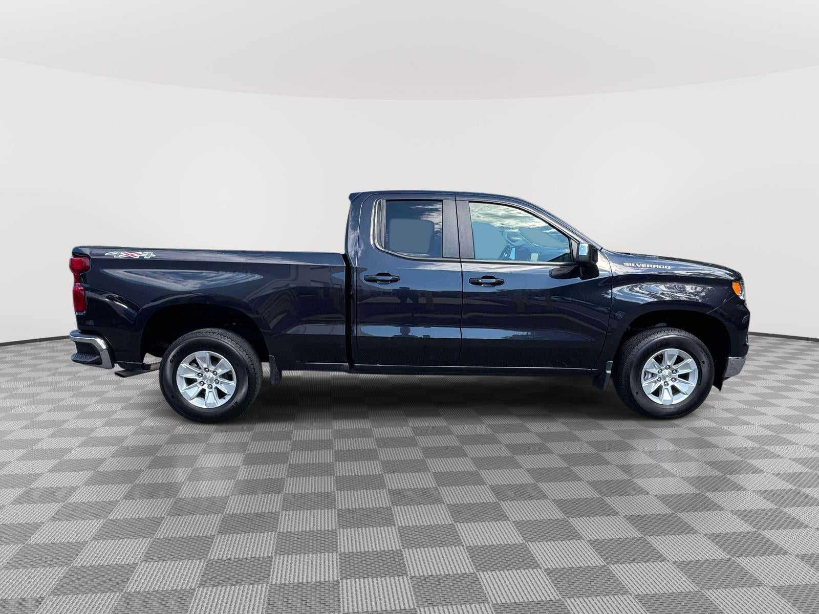 2023 Chevrolet Silverado 1500 4WD Double Cab Standard Bed LT