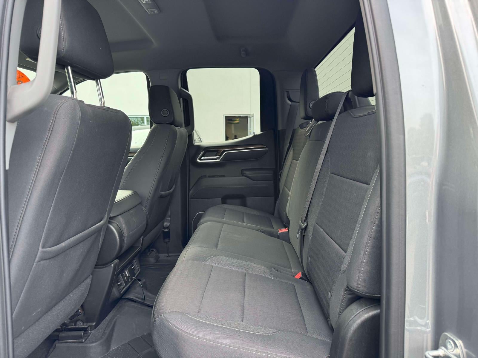2023 Chevrolet Silverado 1500 4WD Double Cab Standard Bed LT