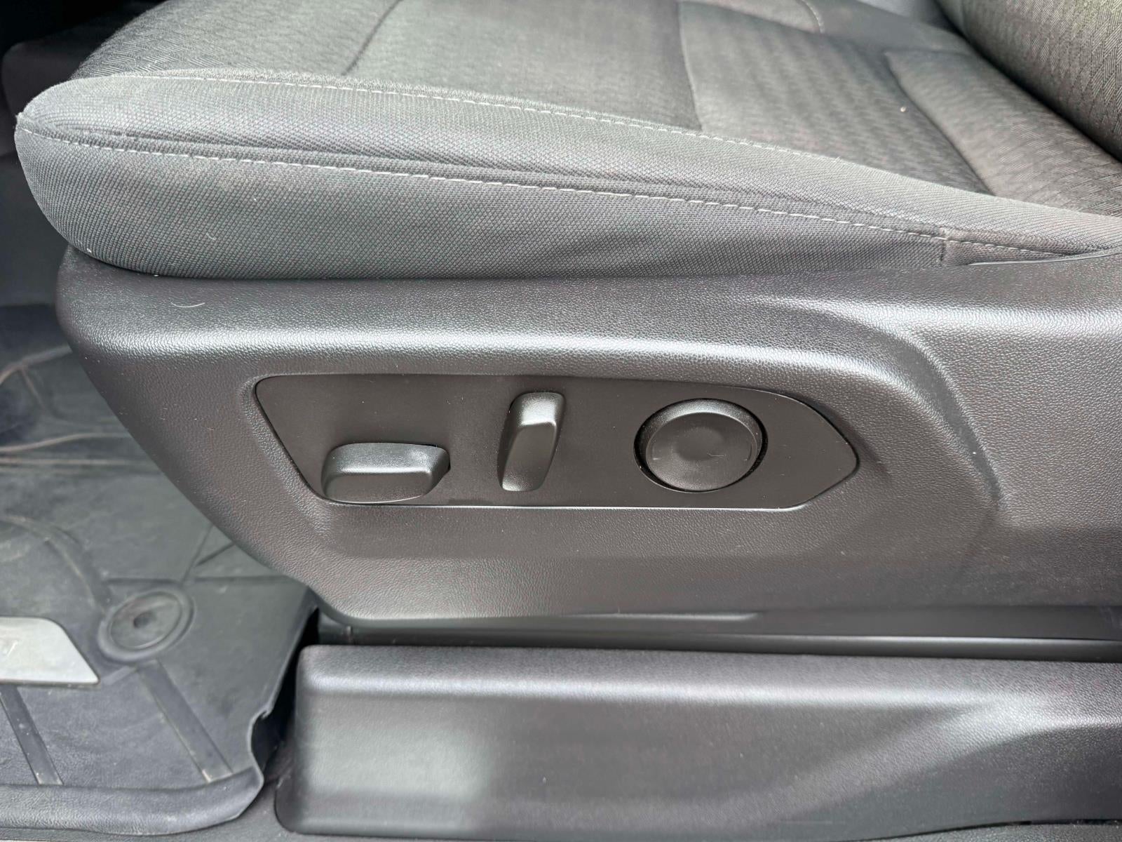2023 Chevrolet Silverado 1500 4WD Double Cab Standard Bed LT
