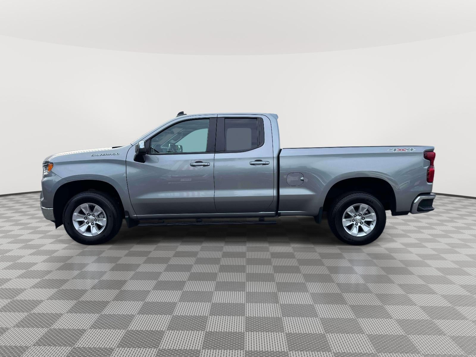 2023 Chevrolet Silverado 1500 4WD Double Cab Standard Bed LT