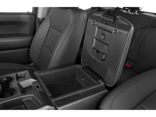 2022 Chevrolet Silverado 1500 4WD Double Cab Standard Bed LT with 2FT