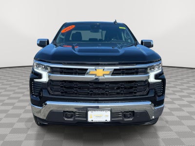 2022 Chevrolet Silverado 1500 4WD Double Cab Standard Bed LT with 2FT