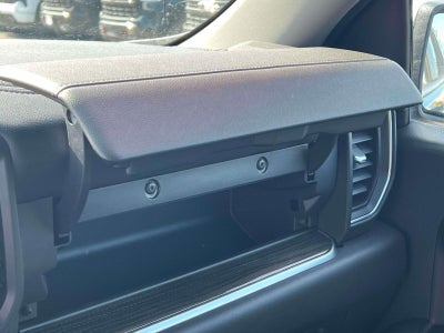 2022 Chevrolet Silverado 1500 4WD Double Cab Standard Bed LT with 2FT