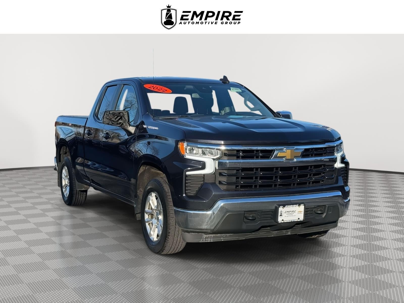 2022 Chevrolet Silverado 1500 4WD Double Cab Standard Bed LT with 2FT