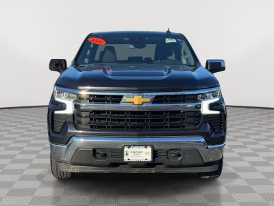 2022 Chevrolet Silverado 1500 4WD Double Cab Standard Bed LT with 2FT
