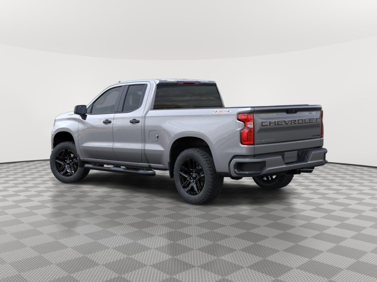 2026 Chevrolet Silverado 1500 4WD Double Cab Standard Bed Custom
