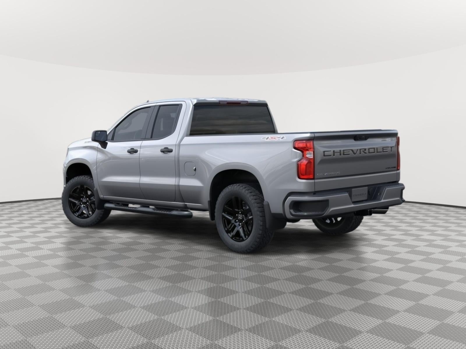 2026 Chevrolet Silverado 1500 4WD Double Cab Standard Bed Custom