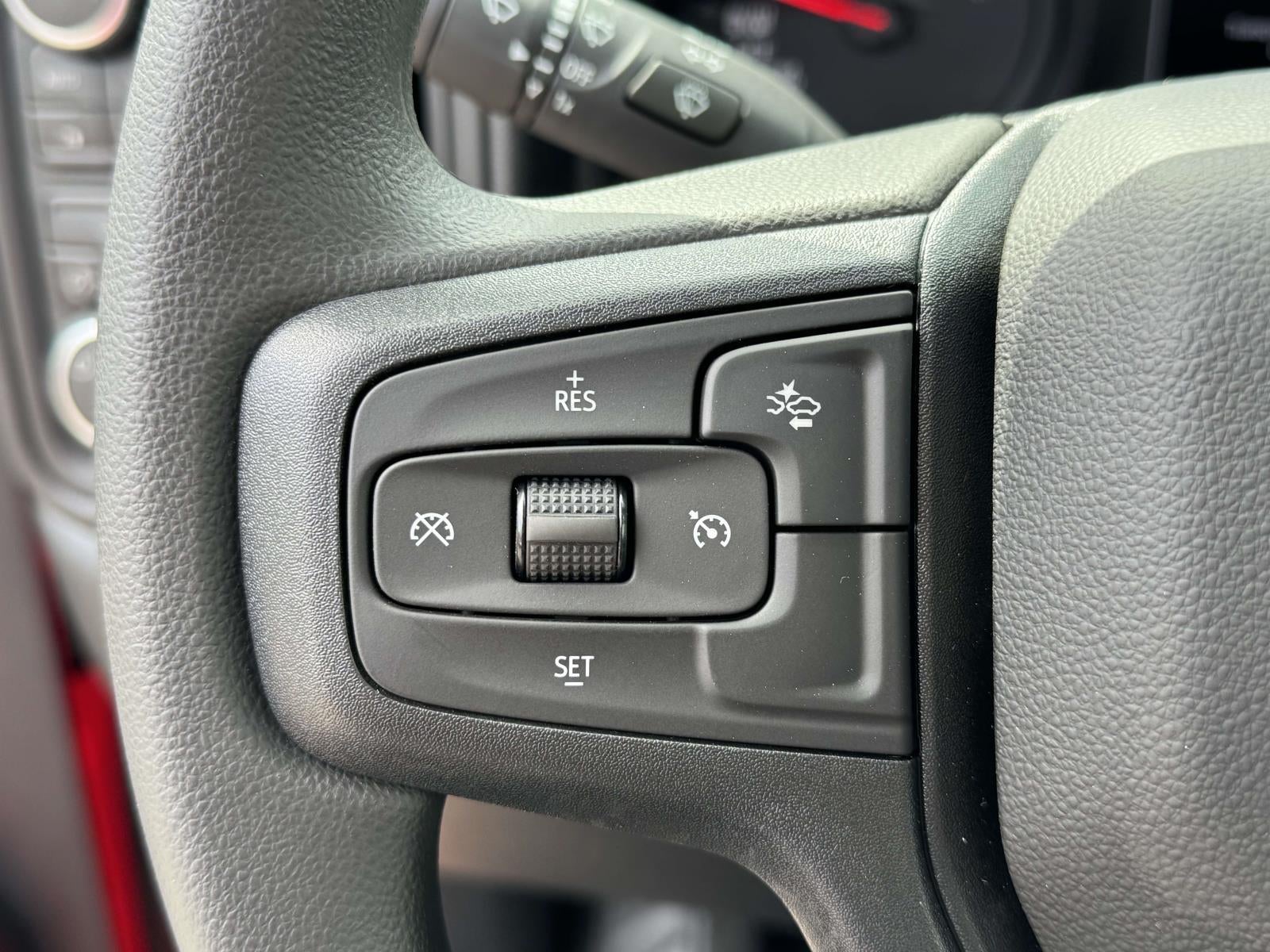 2026 Chevrolet Silverado 1500 4WD Double Cab Standard Bed Custom