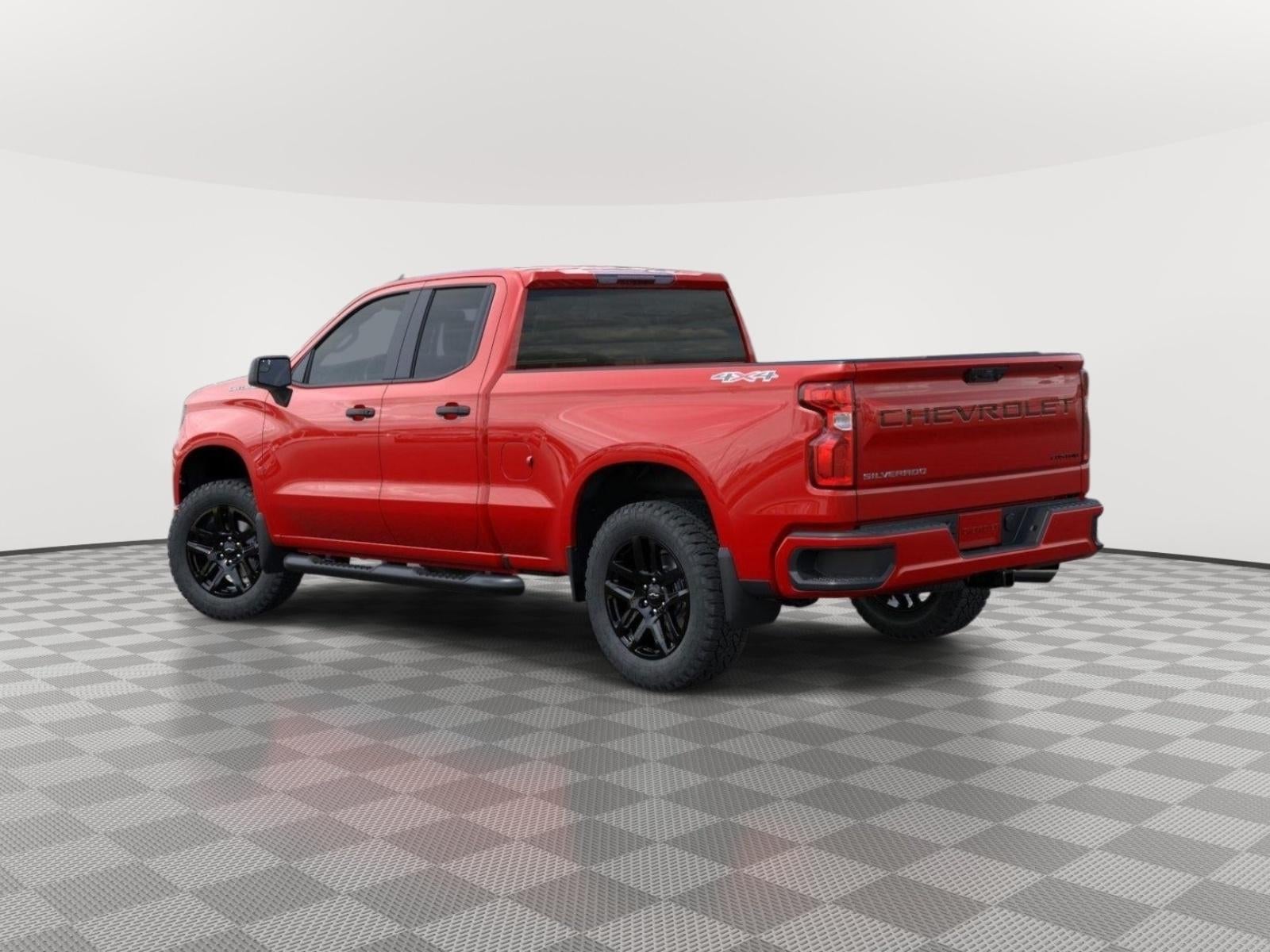 2026 Chevrolet Silverado 1500 4WD Double Cab Standard Bed Custom