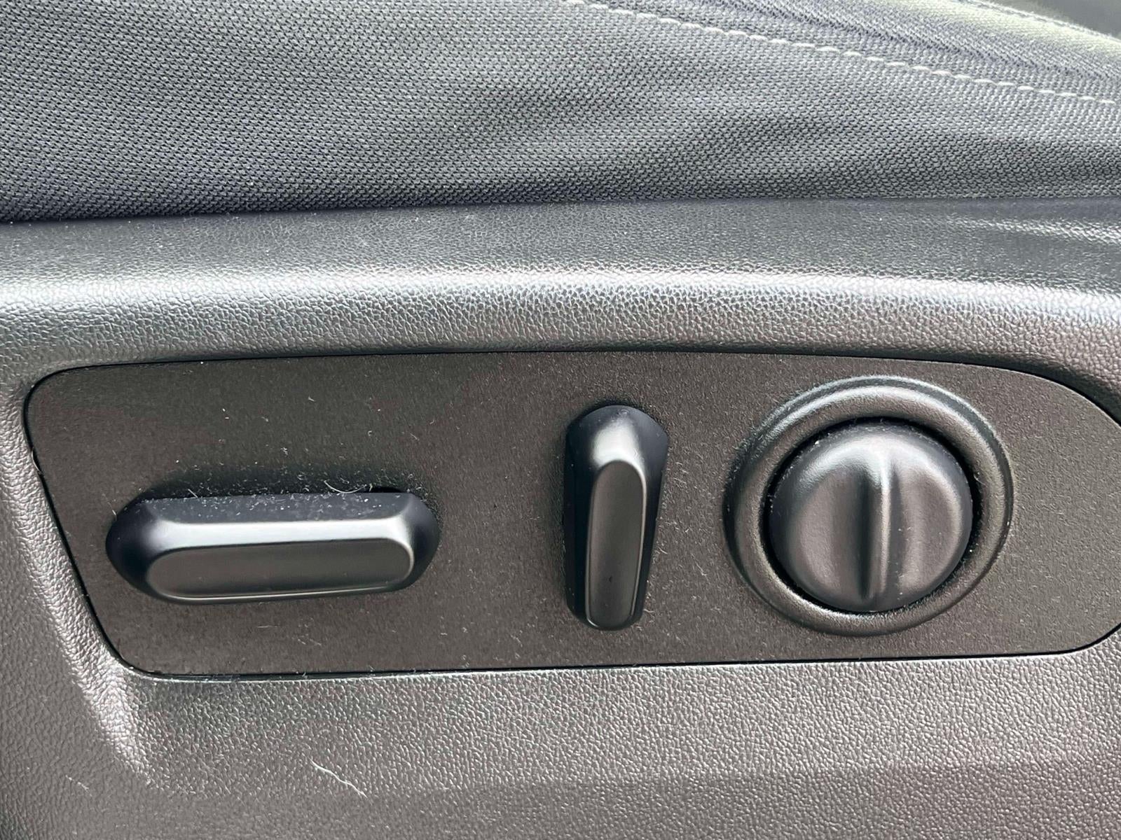 2020 Chevrolet Silverado 1500 4WD Double Cab Standard Bed LT